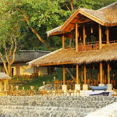 Hawaii Resort Family Suites Anyer Ngoại thất bức ảnh