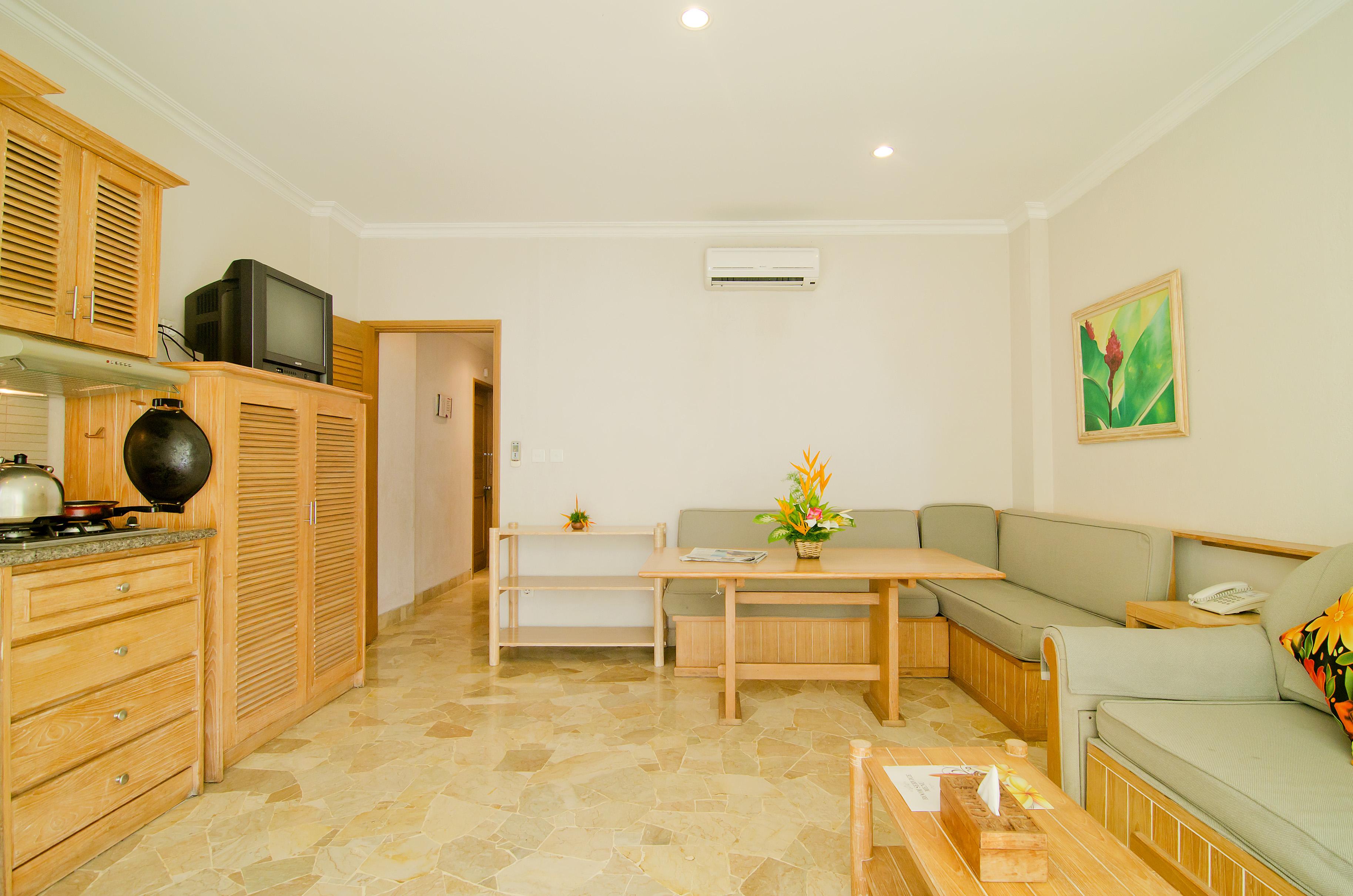 Hawaii Resort Family Suites Anyer Ngoại thất bức ảnh