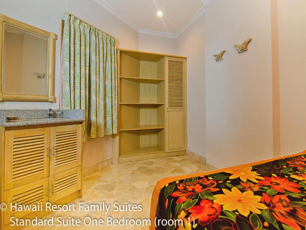 Hawaii Resort Family Suites Anyer Ngoại thất bức ảnh