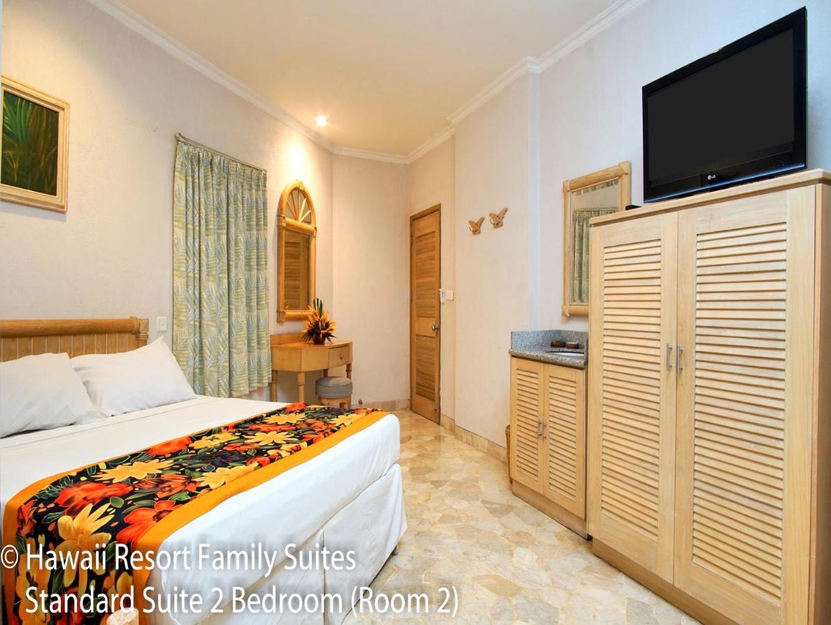 Hawaii Resort Family Suites Anyer Ngoại thất bức ảnh
