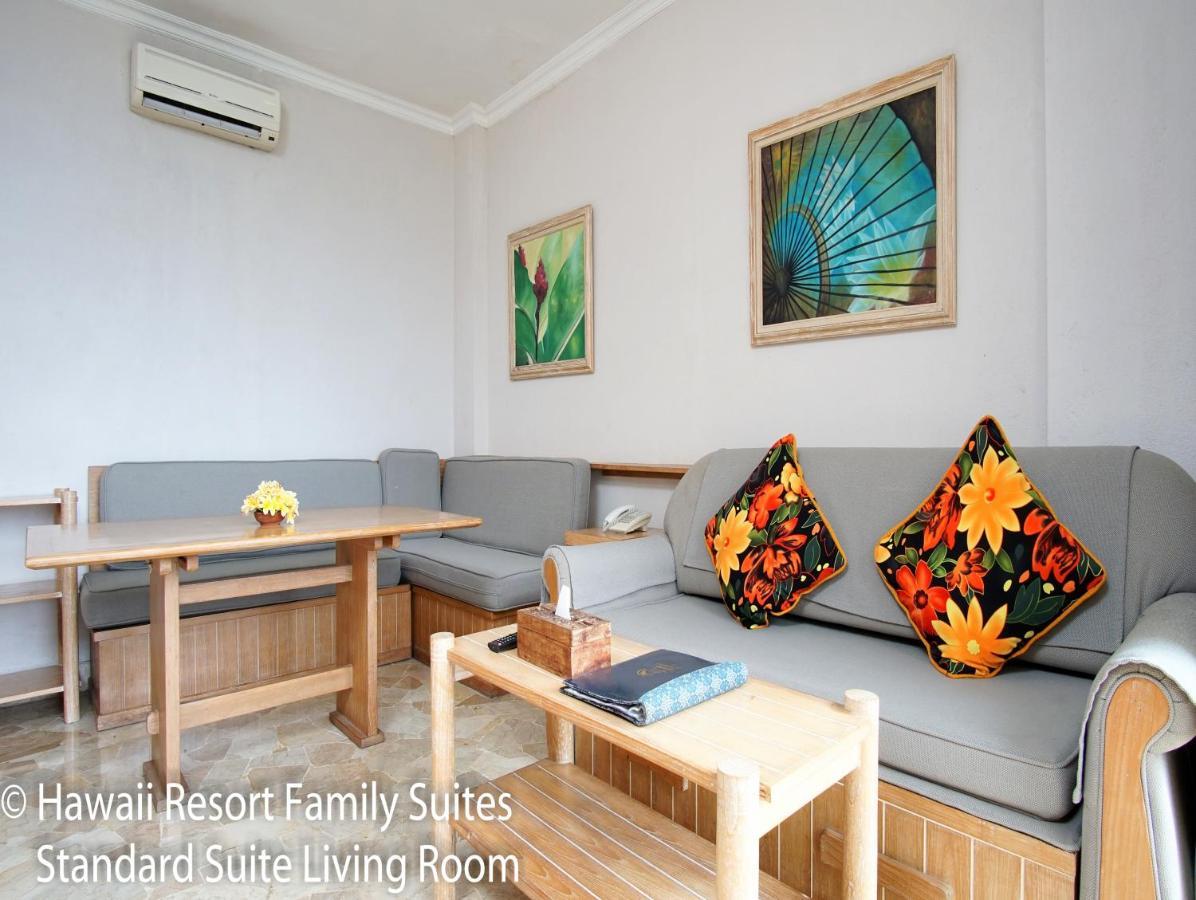 Hawaii Resort Family Suites Anyer Ngoại thất bức ảnh